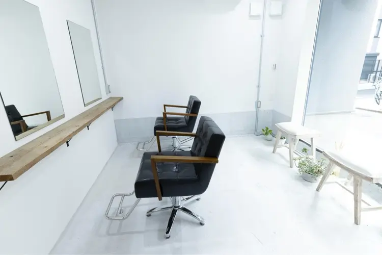 Plugの内観・外観2