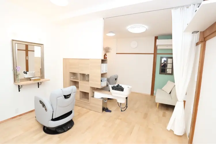 Hair Design MoMOの内観・外観2