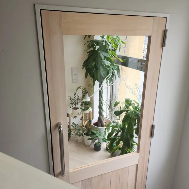 髪質改善専門店Lien【リアン】西院店の内観・外観1