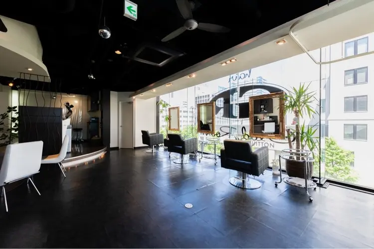hairGLADROOMの内観・外観2