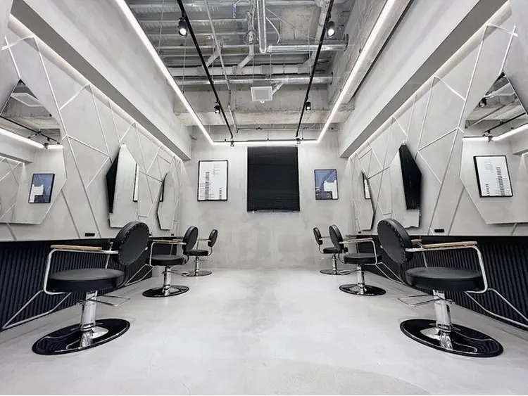 sirena by artina辻堂店の内観・外観2