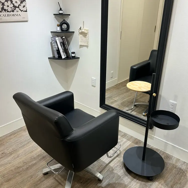 hair  salon Zöld.の内観・外観1