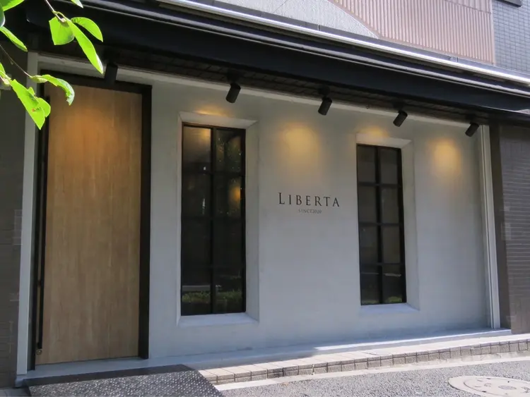 LIBERTAの内観・外観1