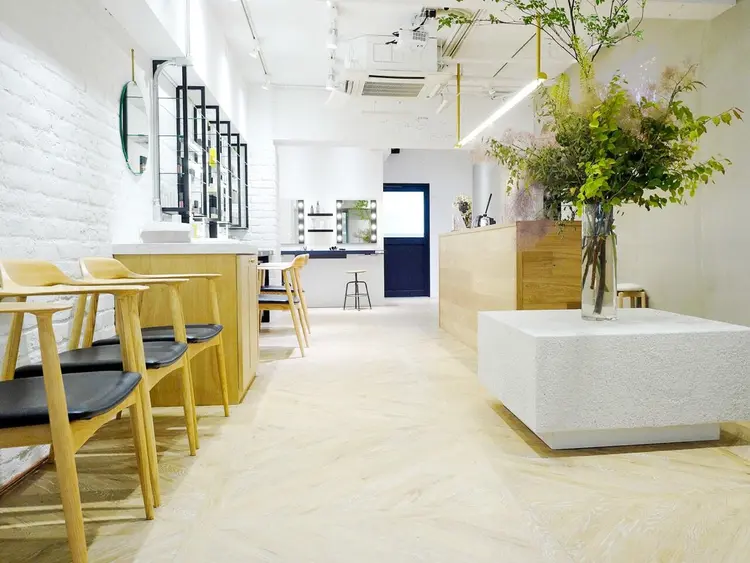 LORENの内観・外観1