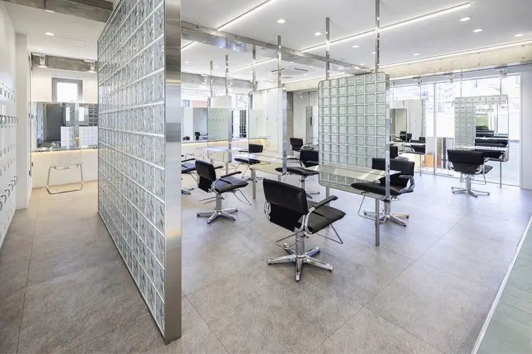 cinqの内観・外観3