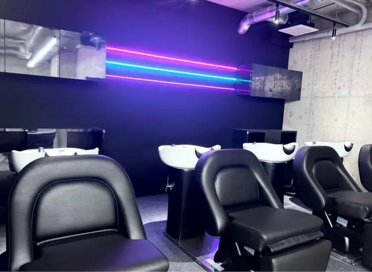 EGO ダメージレスブリーチ＆髪質改善/レイヤーカット/ダブルカラー 池袋【エゴ】の内観・外観2