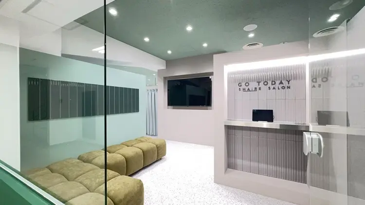 GO TODAY SHAIRE SALON 横浜Solace店の内観・外観1