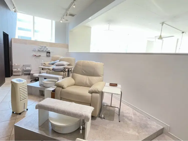 M.SLASH本牧店の内観・外観1