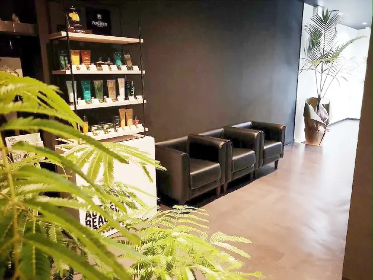 GINZA CAMINOIA 高崎東口店の内観・外観2