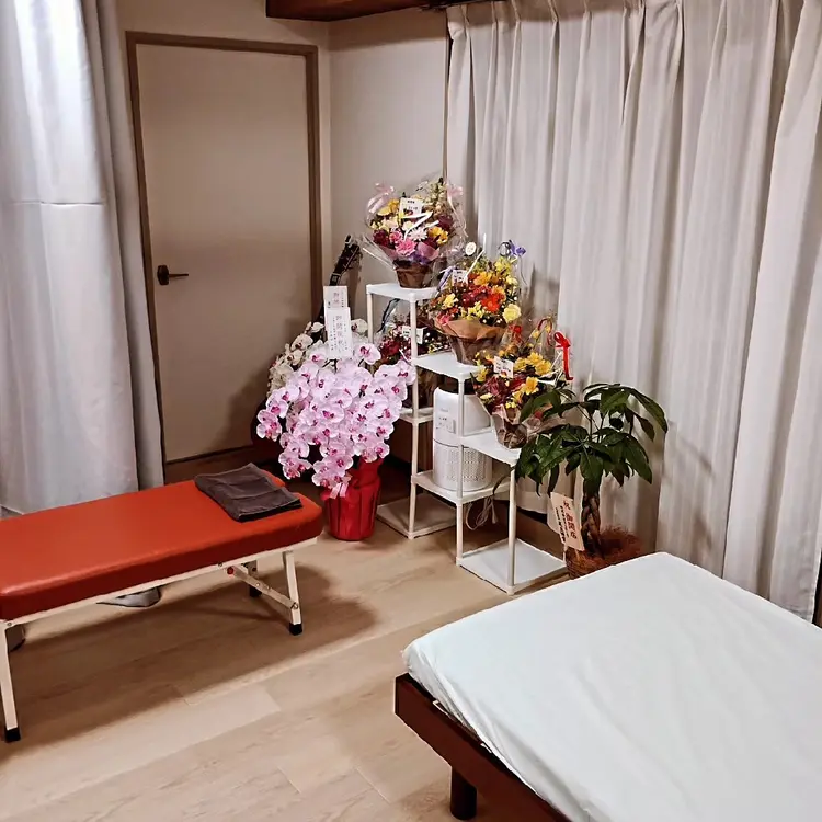 カイロ整体院わらもんの内観・外観2