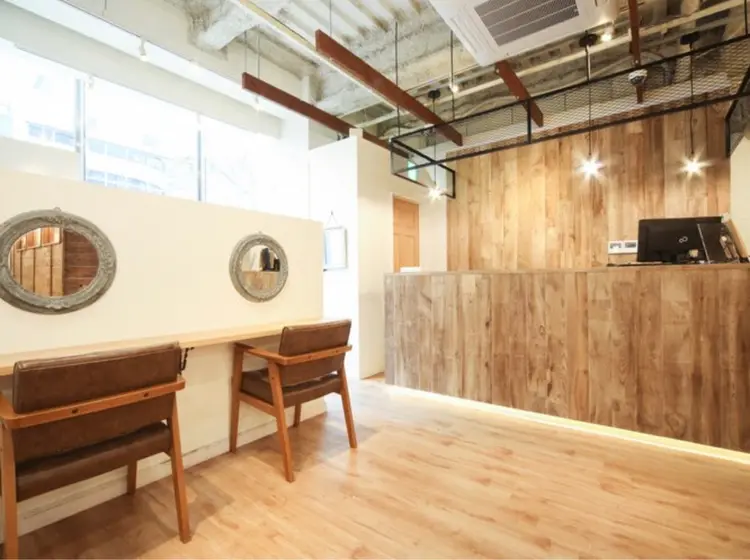 little福岡の内観・外観1