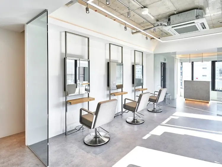 fil横浜 髪質改善トリートメント/縮毛矯正/韓国レイヤーカット【フィル】の内観・外観1