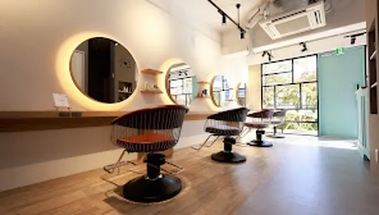 LAF.Hair&Lifeの内観・外観1