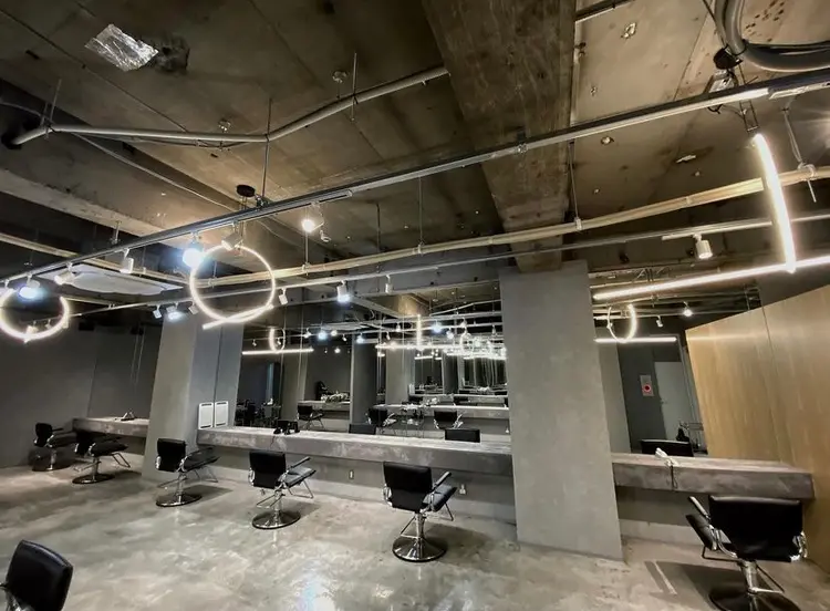 イトシテの内観・外観1