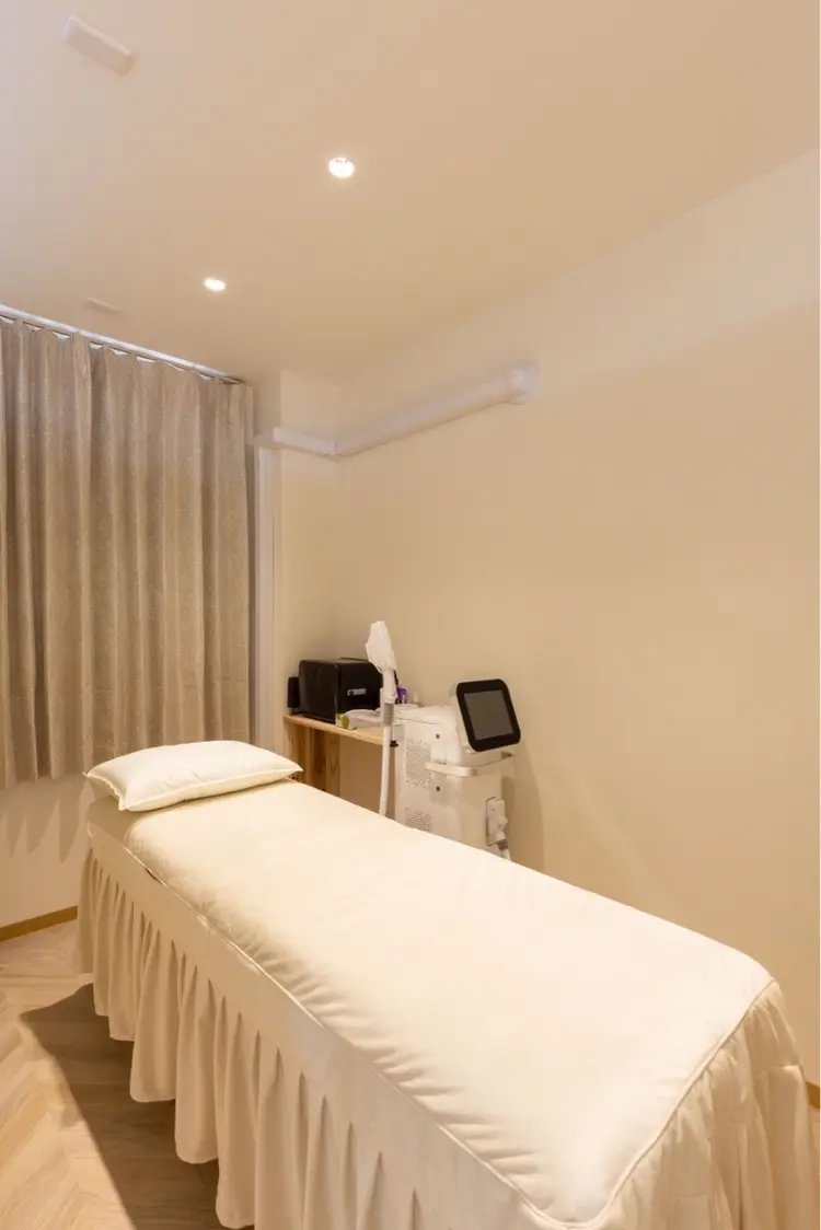 beautysalon RAVISの内観・外観2