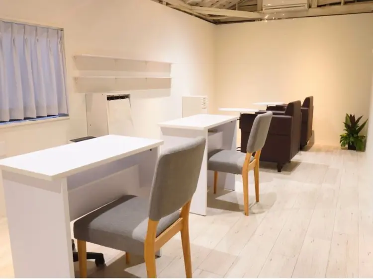 Nail salon ibelu京橋店の内観・外観2