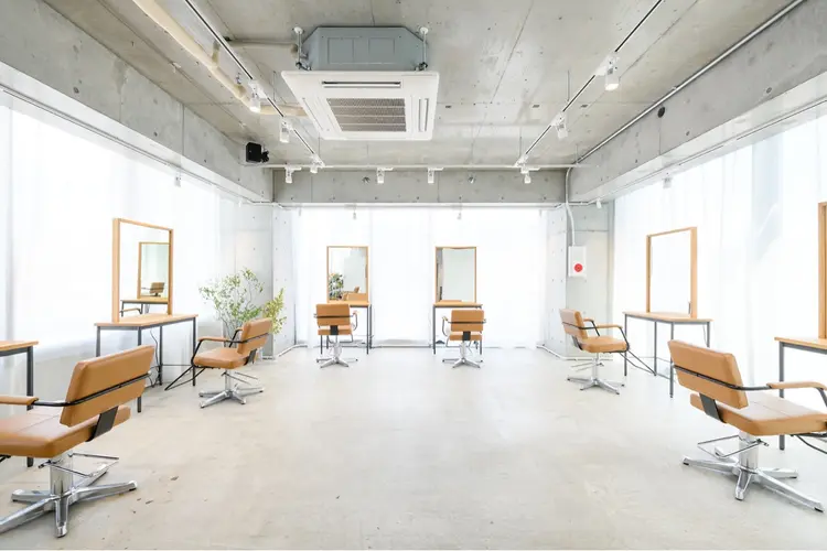 loti by trenchの内観・外観1