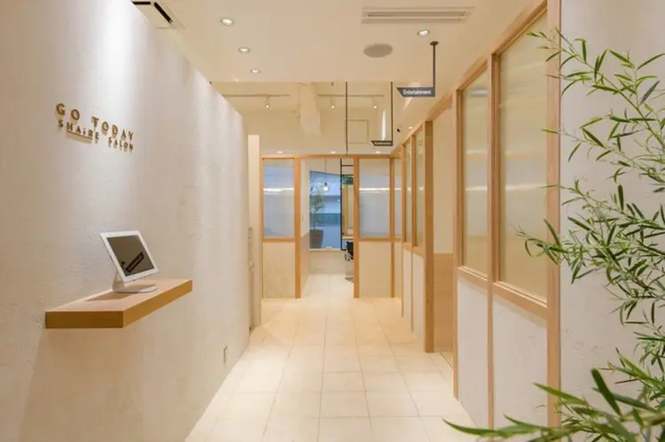 【GO TODAY SHAiRE SALON 心斎橋Edel店】の内観・外観2