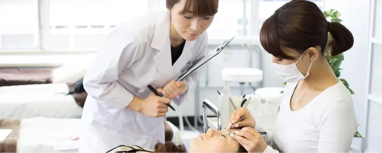 Eyelash Salon Blanc Schoolの内観・外観1