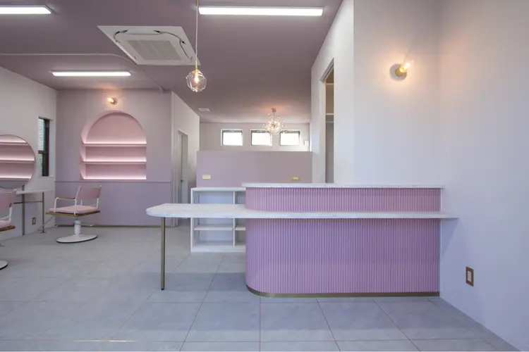 marry ladies hair salonの内観・外観1