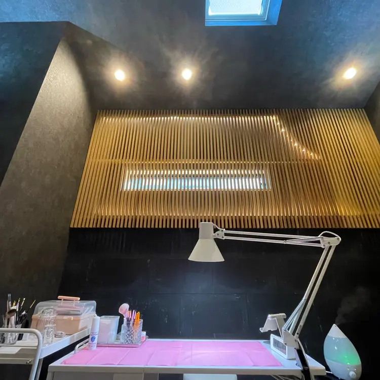 Napi nailsの内観・外観1