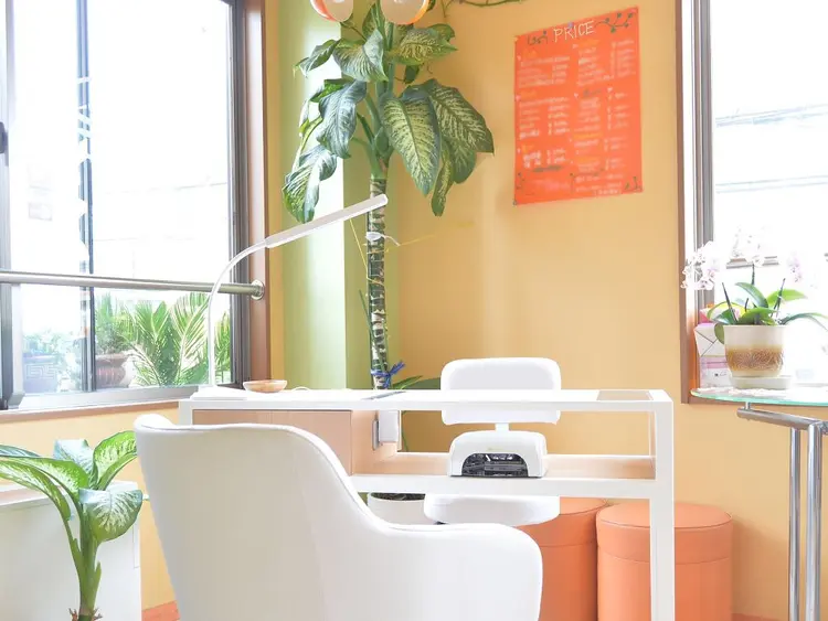 Lily Nailsの内観・外観1