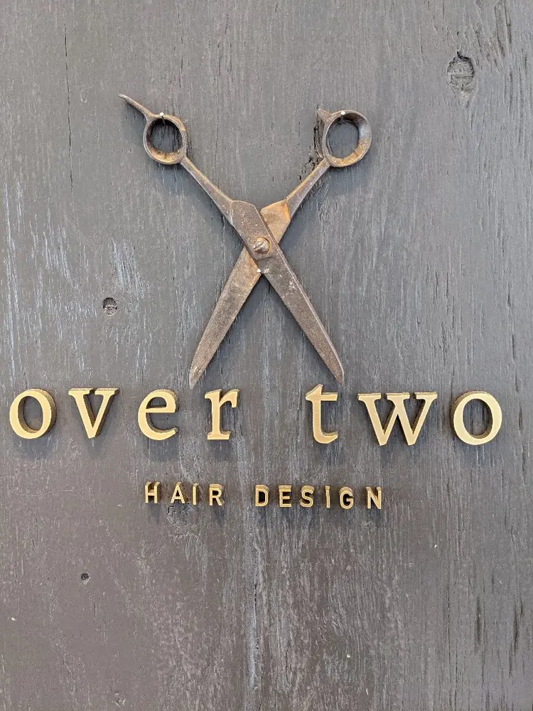 over twoの内観・外観1