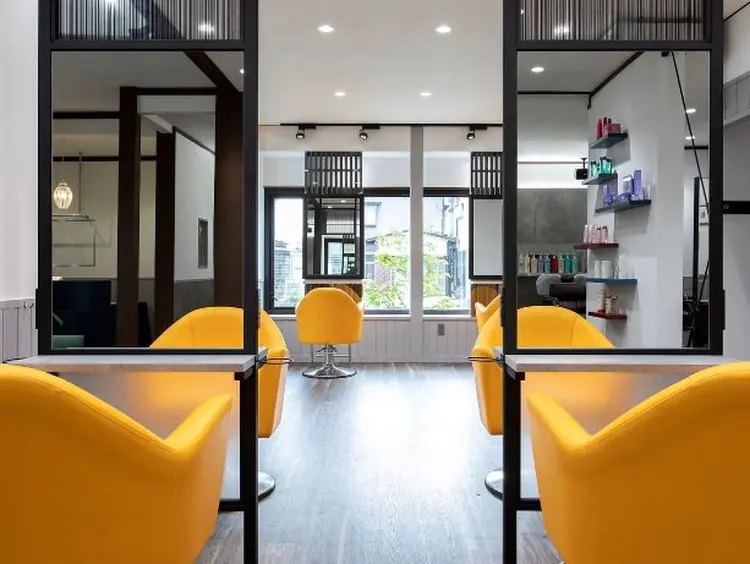 LA PENSEE   BRUNの内観・外観1