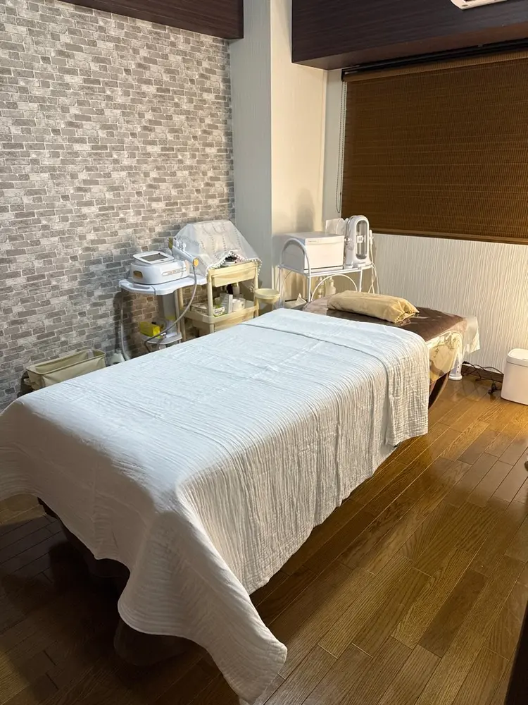 salon merci和泉支店の内観・外観2