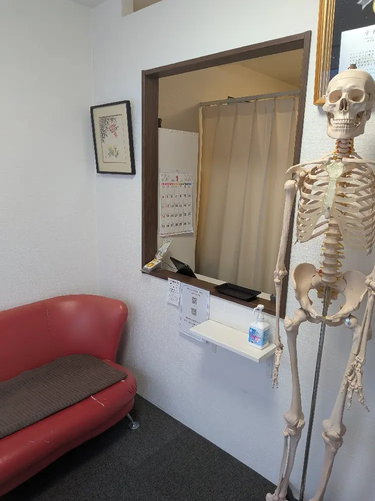 整体サロン宇宙の内観・外観2