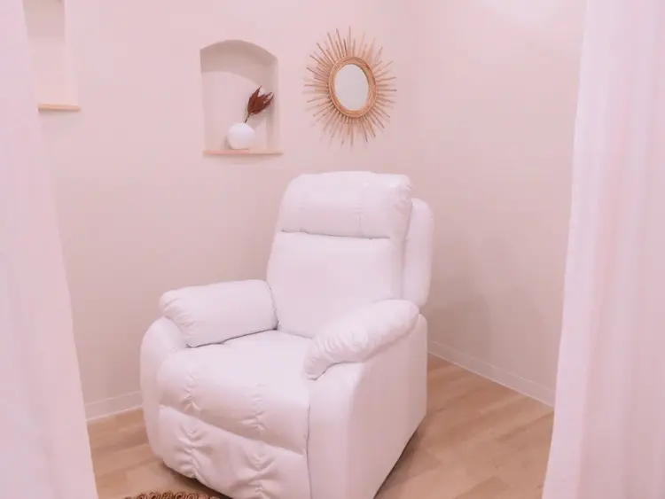 Eyelash & Nail ANELAの内観・外観2