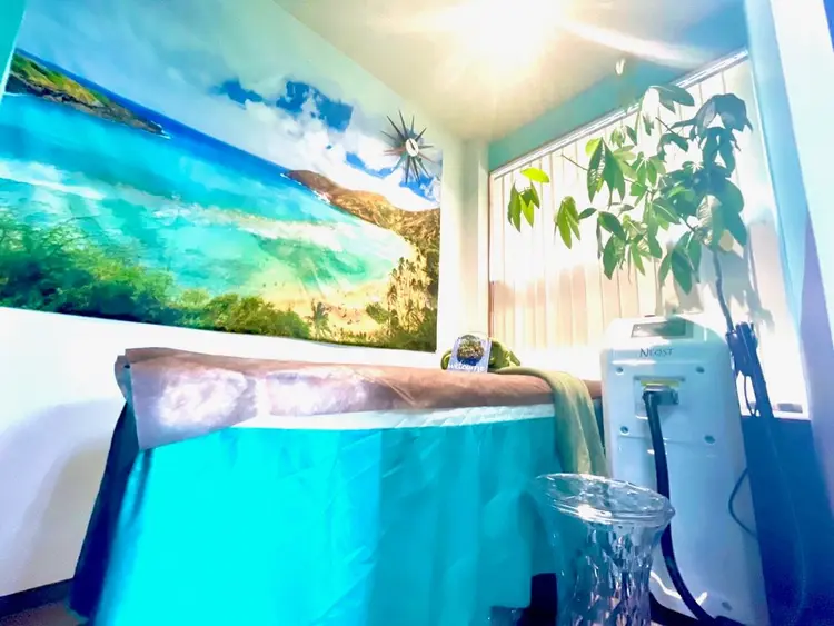 ReBorn  Labの内観・外観1