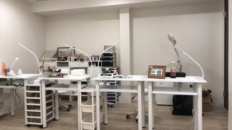 Belle Nailの内観・外観2