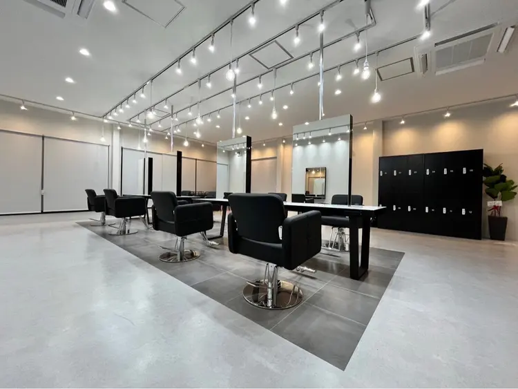 CODE.LINE   上福原店の内観・外観3