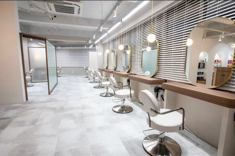 Votan hakataの内観・外観2