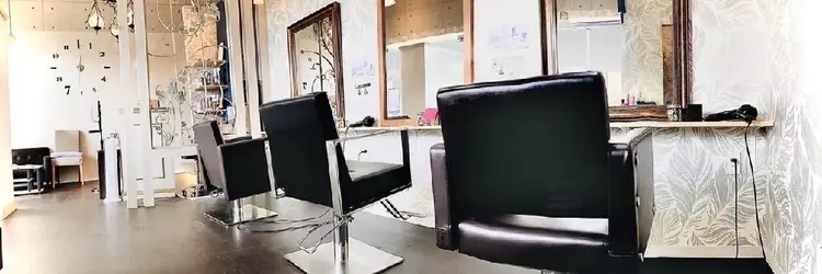 髪質改善×脱白髪染め特化サロン KamiBitoの内観・外観1