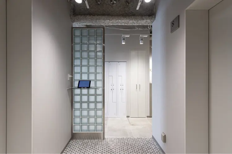 SALOWIN神戸三宮の内観・外観3