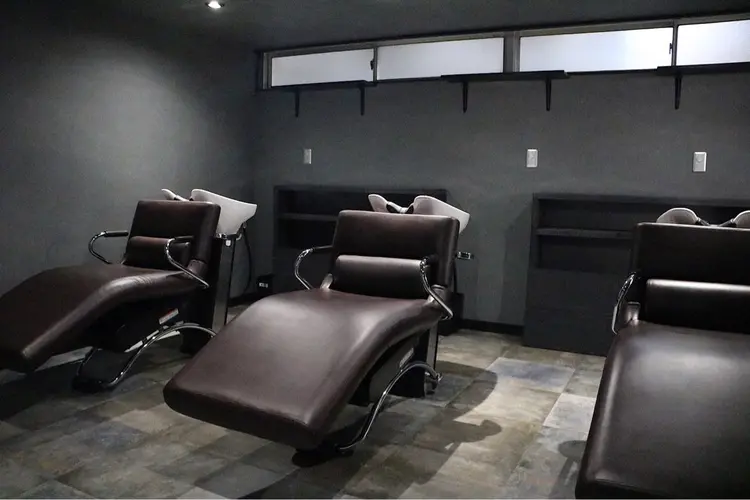 メンズサロンロス【LOSS】の内観・外観3