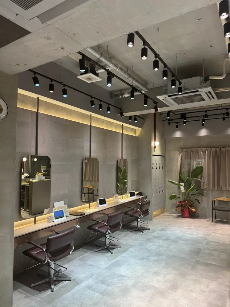 over hair大久保の内観・外観1