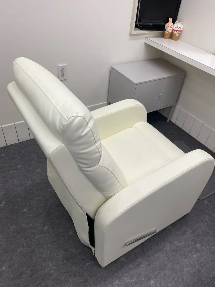 ラッキー美容室の内観・外観1