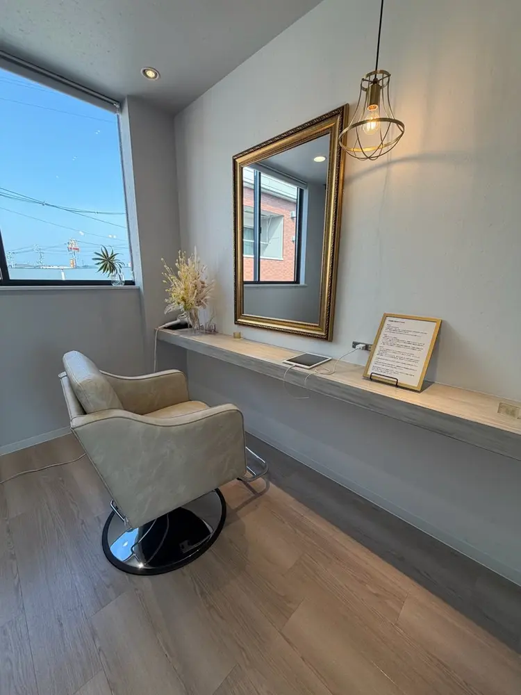 BLUE  OCEANの内観・外観1