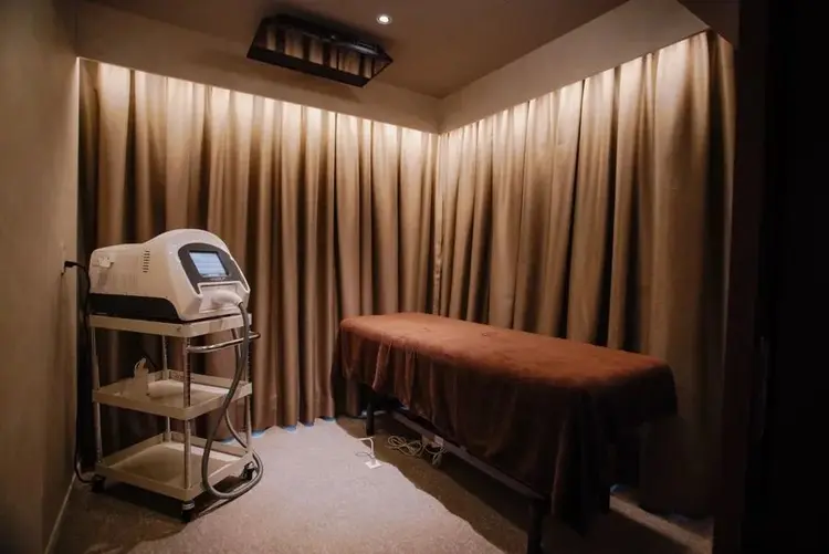 アイブロウ&まつ毛パーマ　 cielo名古屋栄オアシス店の内観・外観3