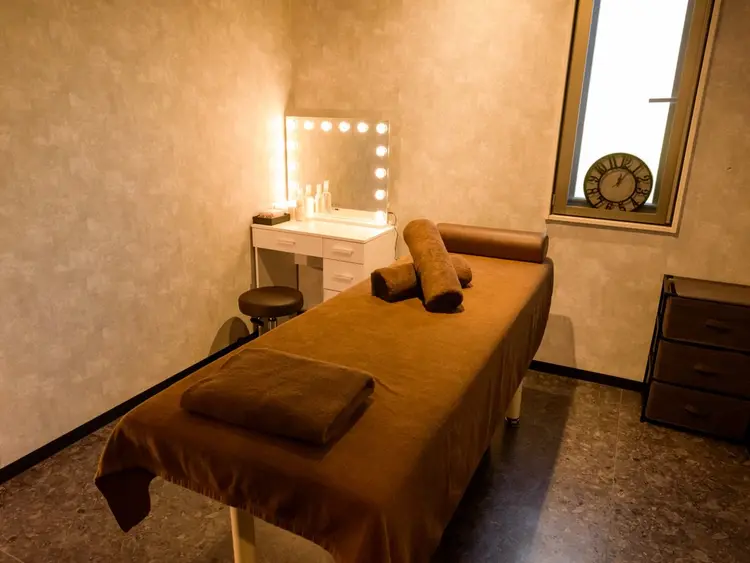 サロンnyxの内観・外観1