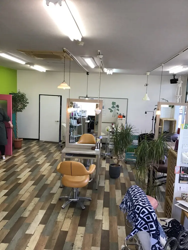 メロッテ111の内観・外観2