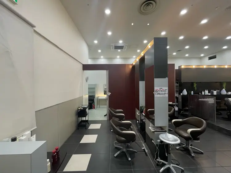 ARBAの内観・外観2