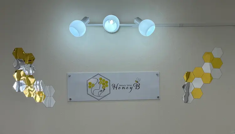 Beauty Salon Honey Bの内観・外観1