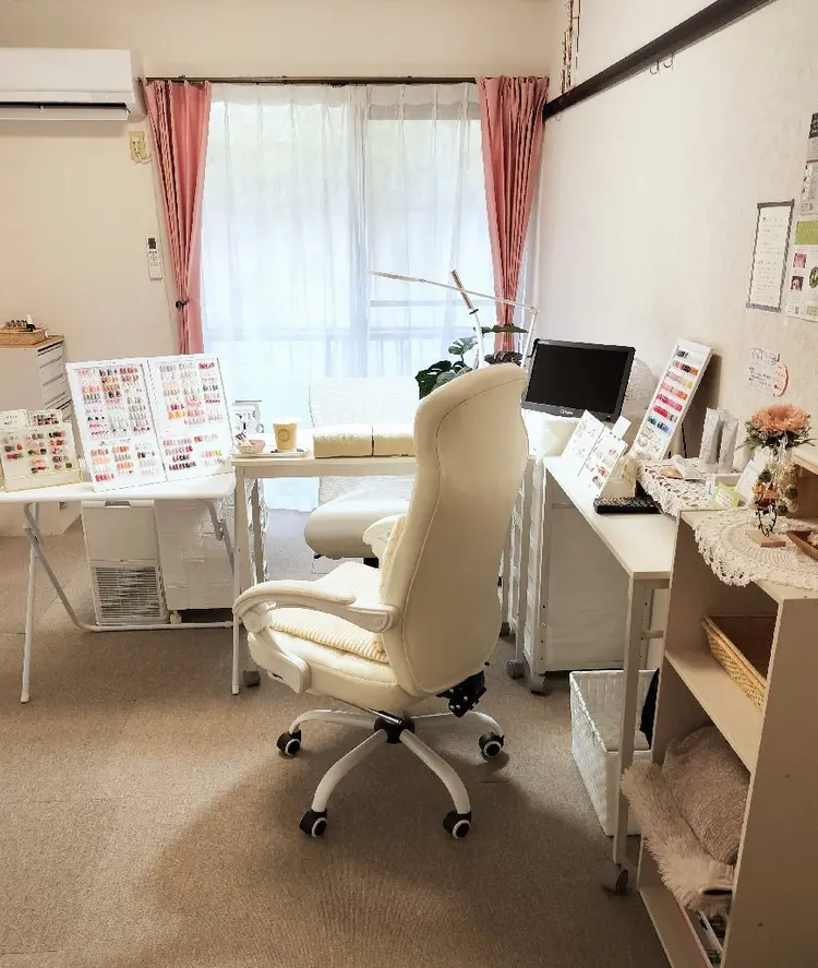 プライベートネイルサロン  fleurの内観・外観1