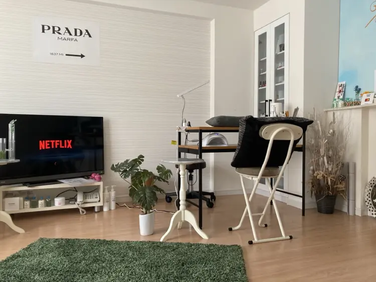 ネイルサロンルミアの内観・外観1