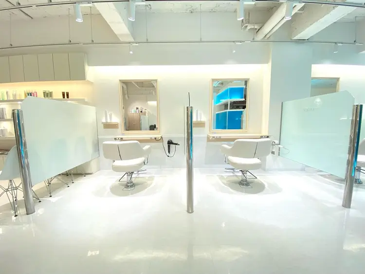 ヘアースコールの内観・外観2