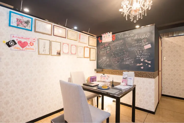 ミラクルバスト銀座本店の内観・外観1